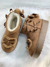 Sweet Brown Lolita Winter Boots - Bow Accents with Back Pompom & Heart Applique