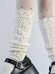 White/Brown/Gray Cut-Out Design Knitted Calf Socks