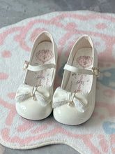 White Lace Trim and Bead Charm Decorated Bowknot Sweet Lolita Mary Janes