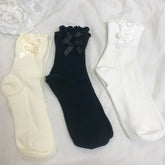 White/Black/Creamy Yellow Bow Decoration Ruffled Cotton Socks