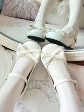 White Sweet Lolita Low-heel Mary Janes with Bow Accent & Scalloped Trim