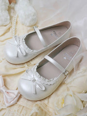 White Flat Mary Jane Shoes in Sweet Lolita - Round Toe, Knotted Bow Accent & Lace Trim