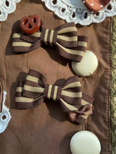 Brown Striped Pattern Bowknot Hairclips