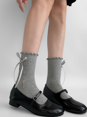 White/Black/Gray Bowknot Details Lettuce-edge Socks