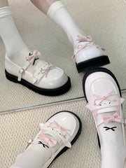 White Dazed Lamb JK Style Low-heel Shoes with Cute Bow and Heart Buckle Accents