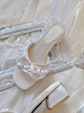 White Elegant Lolita 3.5cm Low-heel Sandals with Bow Accents & Ruffle Trim