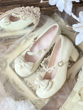 White Sweet Lolita Round Toe Mid/Low Heels with Bow Accents & Heart Details