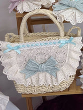 Light Green Bowknot Lace Detail Straw Tote Bag