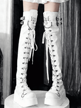 Triple Closure System with Decorative Chain & Heart Motifs PU Matte White Platform Boots in Punk Style