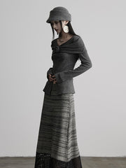 Urban Goth Light Gray Floral Accent V-Neck Knit Long-Sleeve Top with Slit Design