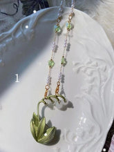 2 Options Floral Pendant Beaded Necklace