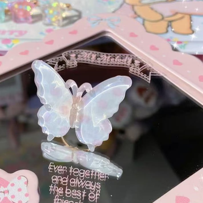 Pink/Yellow/Blue/Purple Polka-dot Pattern Butterfly Decorated Ring