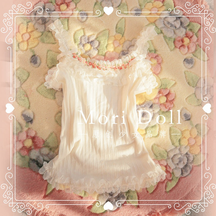 Round Neckline Lace Embroideried Cami Top