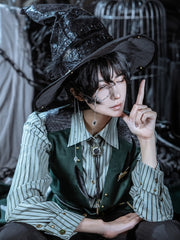 Steampunk Green Rhinestone Gear Design Black Feather Decorated  Brooch