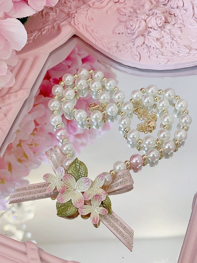 White and Pink Elegant Sakura Beaded Necklace