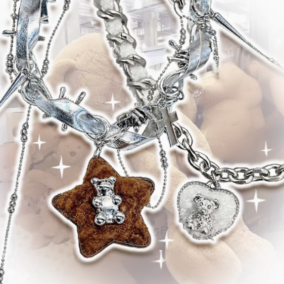 Y2K Silver Choker with Heart/Star Pandent