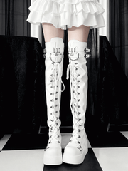 Triple Closure System with Decorative Chain & Heart Motifs PU Matte White Platform Boots in Punk Style