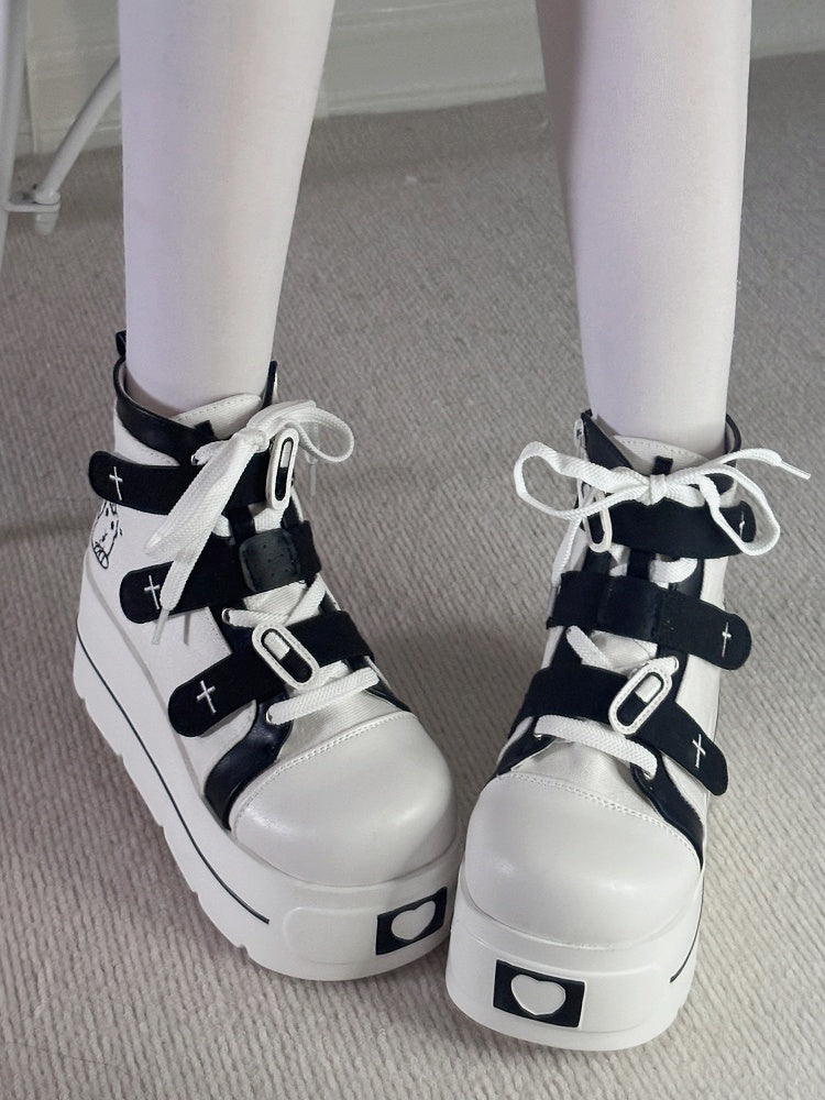 Yami Kawaii Black & White Round Toe Platform Sneakers