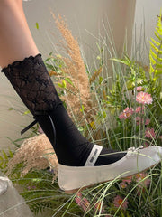 White/Black/Pink Lace Cuff Calf Socks with Bow Decoration