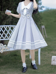 White Mirror-shaped Brooch with Blue Floral Pattern