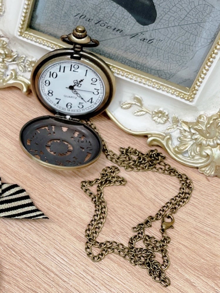 Bronze Alice in Wonderland Vibes Pocket Watch Pendant Necklace