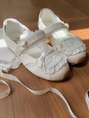 White Sweet Lolita Flat Shoes - Heart-Adorned Lace Trim Velcro Straps & Bow Details
