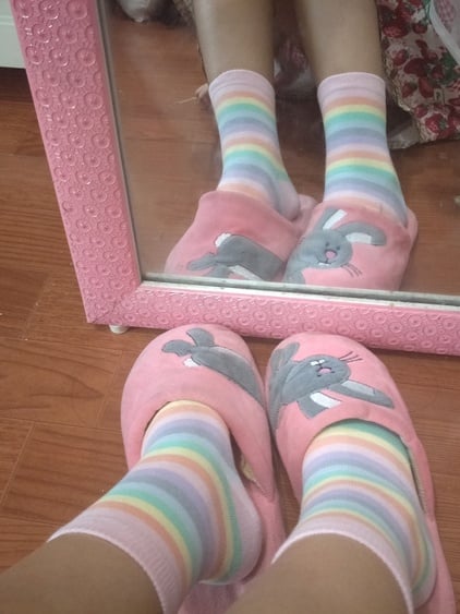 Pink/Red Rainbow Striped Pattern Cotton Socks