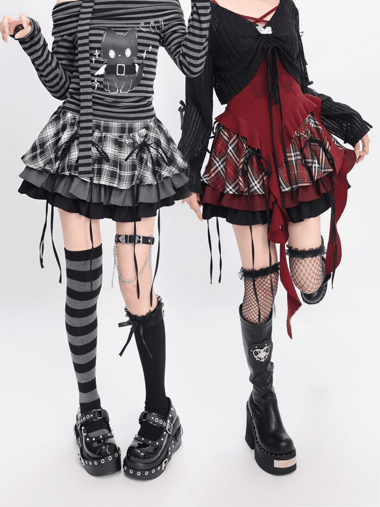 Y2K Plaid Tiered Skirt  Black and White / Black and Red Bowknots Decoration