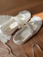 White Sweet Lolita Flat Shoes - Heart-Adorned Lace Trim Velcro Straps & Bow Details