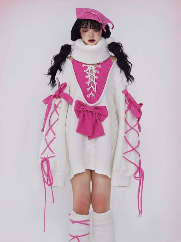 White Turtle Neck Sweater with Barbie Pink Bowknot