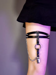 Stud Chain Details Black Garter